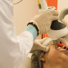 رئيس جمعية طب التجميل: 3% من المرضى الذين يزورون عيادات التجميل يعانون من مشاكل