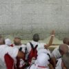 حجاج بيت الله الحرام يستقرون بمنى في “يوم القرّ”