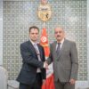 وزير الشؤون الخارجية يستقبل وزير الدّولة البريطاني المُكلّف بالشّرق الأوسط وشمال إفريقيا وأفغانستان وباكستان