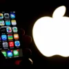 ضرائب ترامب تكلف “Apple” ما يصل إلى ملياري دولار حتى الآن