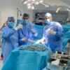 نجاح عملية جراحية دقيقة لتثبيت الفقرات القطنية بالمستشفى الجامعي بسيدي بوزيد